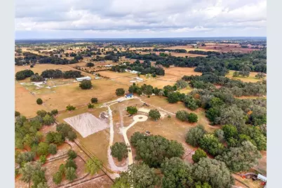 7824 NW 167th Court, Morriston, FL 32668 - Photo 2