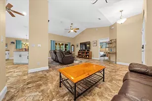 1019 SE 67th Ct, Ocala, FL 34472 - Photo 10