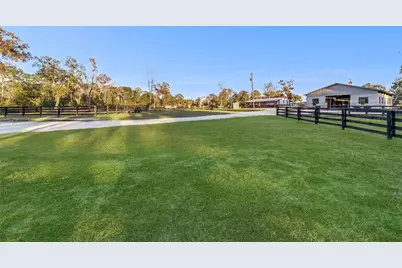 6491 SE 185th Terrace, Morriston, FL 32668 - Photo 1