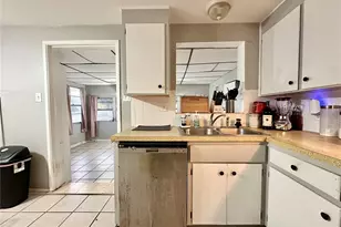 10273 109th Ave, Largo, FL 33773 - Photo 8