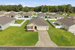 3865 SE 98th Pl, Belleview, FL 34420 - Photo 2