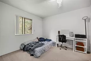 111 SE 16th Ave, Gainesville, FL 32601 - Photo 4