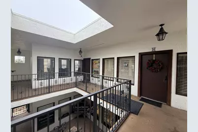 814 E Silver Springs Boulevard #H & J, Ocala, FL 34470 - Photo 2