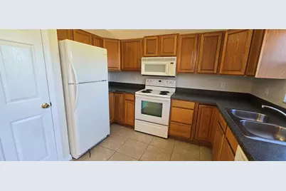 139 Juniper Loop, Ocala, FL 34480 - Photo 2