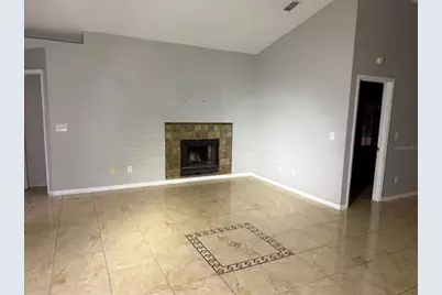 35249 Queens Way, Fruitland Park, FL 34731 - Photo 2