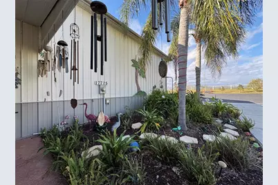 17725 Powerline Road, Dade City, FL 33523 - Photo 8