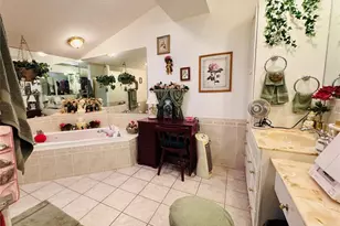 17725 Powerline Rd, Dade City, FL 33523 - Photo 28