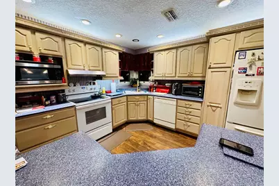 17725 Powerline Road, Dade City, FL 33523 - Photo 24