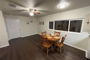 8121 Co Rd 243B, Wildwood, FL 34785 - Photo 12