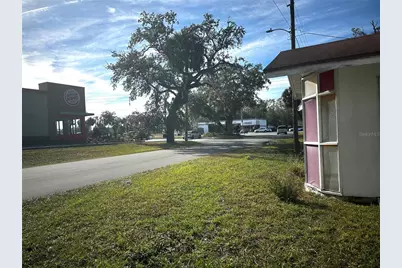 619 NE 2nd Street, Crystal River, FL 34429 - Photo 6