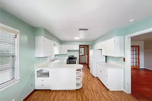 1621 SE 17th St, Ocala, FL 34471 - Photo 4