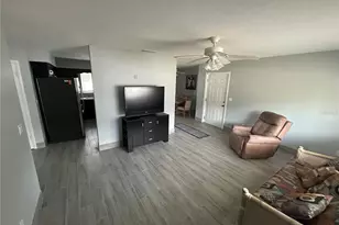 21570 SW Raintree St, Dunnellon, FL 34431 - Photo 6