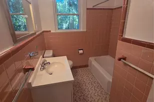 1023 NE 6th St, Ocala, FL 34470 - Photo 12