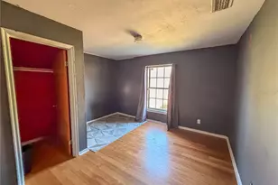 2042 NE 44th St, Ocala, FL 34479 - Photo 14