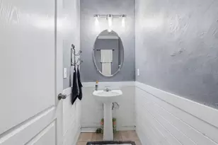 1740 Bonita Bluff Ct, Ruskin, FL 33570 - Photo 6