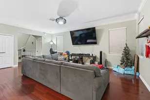 1740 Bonita Bluff Ct, Ruskin, FL 33570 - Photo 8