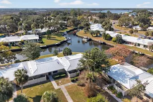 11243 W Bayshore Dr, Crystal River, FL 34429 - Photo 38