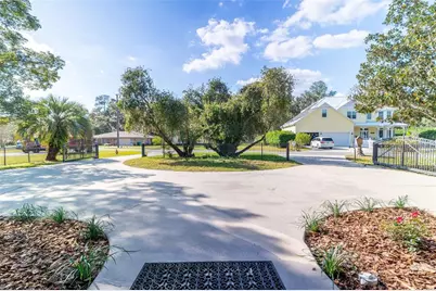 11685 E Blue Cove Drive, Dunnellon, FL 34432 - Photo 6