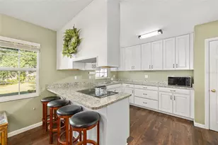 1807 NE 7th St, Ocala, FL 34470 - Photo 4