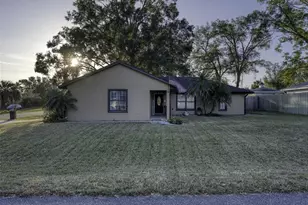 6 Almond Course, Ocala, FL 34472 - Photo 1