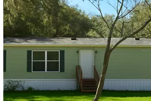 14640 NE 149th Ln, Fort Mc Coy, FL 32134 - Photo 2