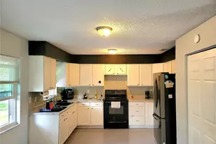 2826 NE 18th Ct, Ocala, FL 34470 - Photo 14