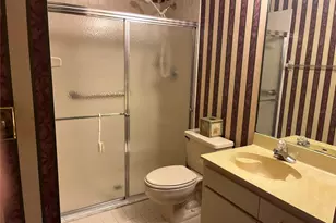 2423 SW 20th Ct, Ocala, FL 34471 - Photo 4