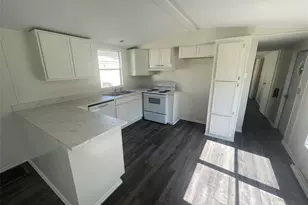 1001 NE 77th St, Ocala, FL 34476 - Photo 14