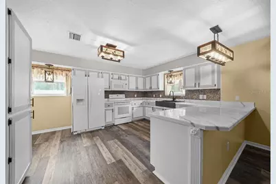 12575 W Foss Groves Path, Inglis, FL 34449 - Photo 8