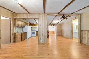 13168 NE 19th Ln, Silver Springs, FL 34488 - Photo 22