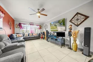 8307 Esperanza St, Orlando, FL 32817 - Photo 8