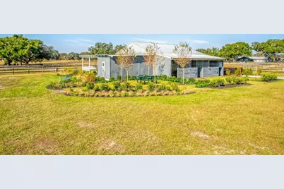 15305 NW 112th Place Road, Morriston, FL 32668 - Photo 8