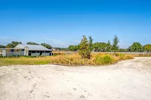 15305 NW 112th Place Rd, Morriston, FL 32668 - Photo 6