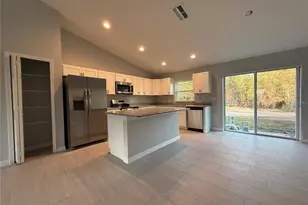 37 Locust Dr, Ocala, FL 34472 - Photo 8