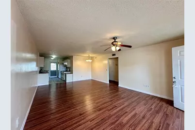 343 E Rosewood Lane #343, Tavares, FL 32778 - Photo 2