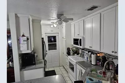 5013 SE 108th Place, Belleview, FL 34420 - Photo 8