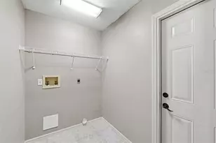 6337 W Lexington Dr, Crystal River, FL 34429 - Photo 10