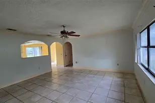 12082 SE 61st Ct, Belleview, FL 34420 - Photo 4