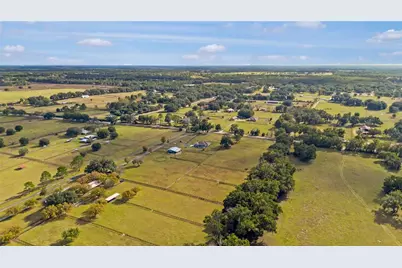 16421 W Highway 326, Morriston, FL 32668 - Photo 20