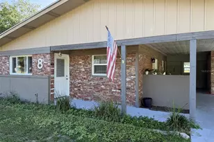 8 Silver Way, Ocala, FL 34472 - Photo 1