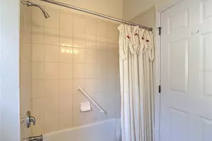 12200 Putter Green Ct, New Port Richey, FL 34654 - Photo 14