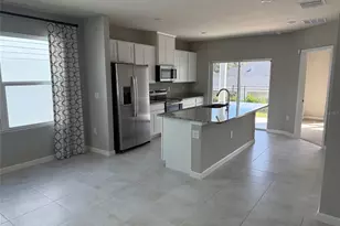 1200 Port Blue Wy, Lady Lake, FL 32159 - Photo 4