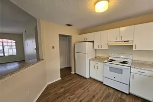 312 Oak Track Pass, Ocala, FL 34472 - Photo 6