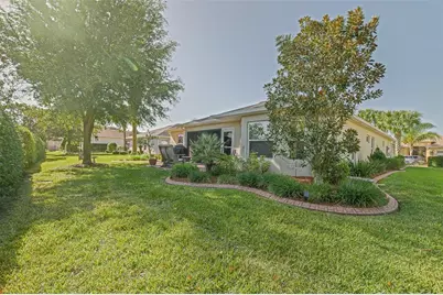 10158 Julia Isles Avenue, Oxford, FL 34484 - Photo 14