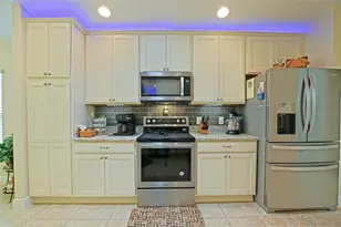 10158 Julia Isles Ave, Oxford, FL 34484 - Photo 46