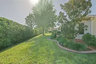 10158 Julia Isles Ave, Oxford, FL 34484 - Photo 16