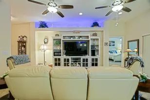 10158 Julia Isles Ave, Oxford, FL 34484 - Photo 38