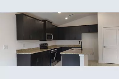 5543 Ocean Breeze Drive, Spring Hill, FL 34609 - Photo 2