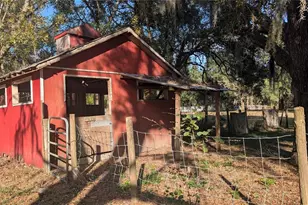 9350 SE 170th Avenue Rd, Ocklawaha, FL 32179 - Photo 6