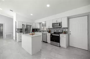 11921 SE 169th Ave Rd, Ocklawaha, FL 32179 - Photo 8